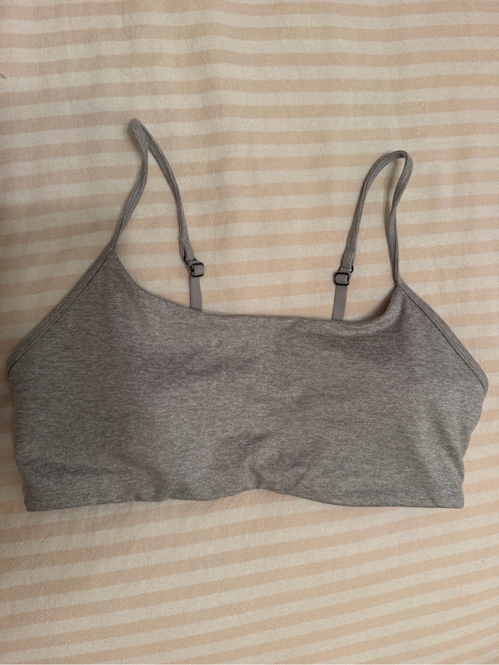 Vuori Grey Wireless Bralette with Adjustable Straps